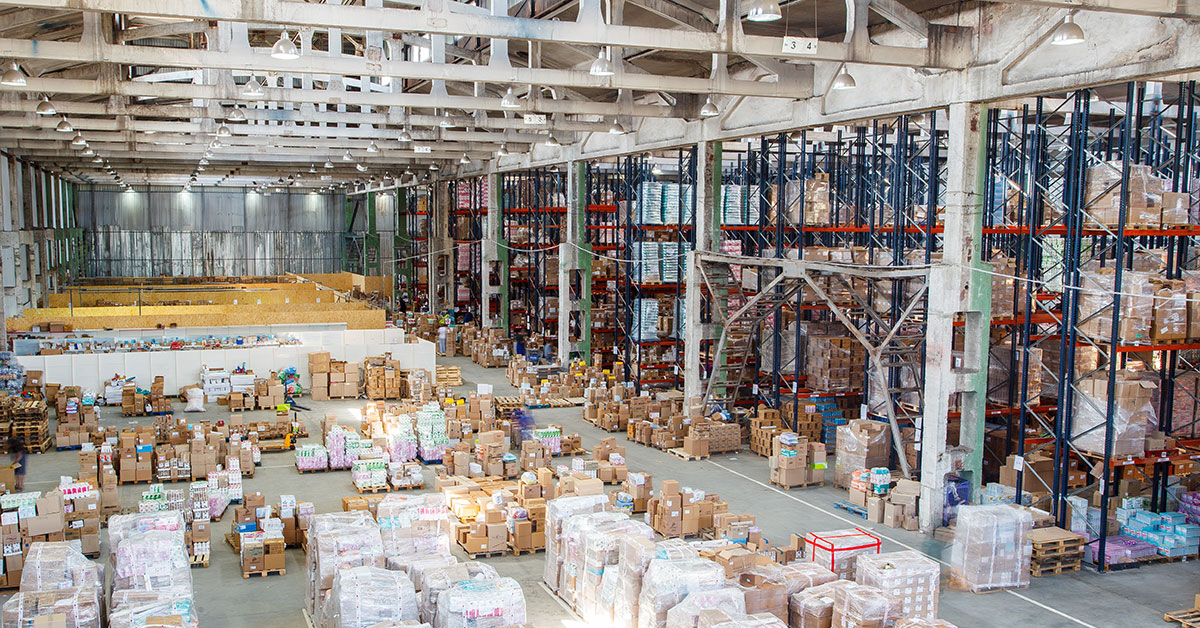 logistics vs supply chain management